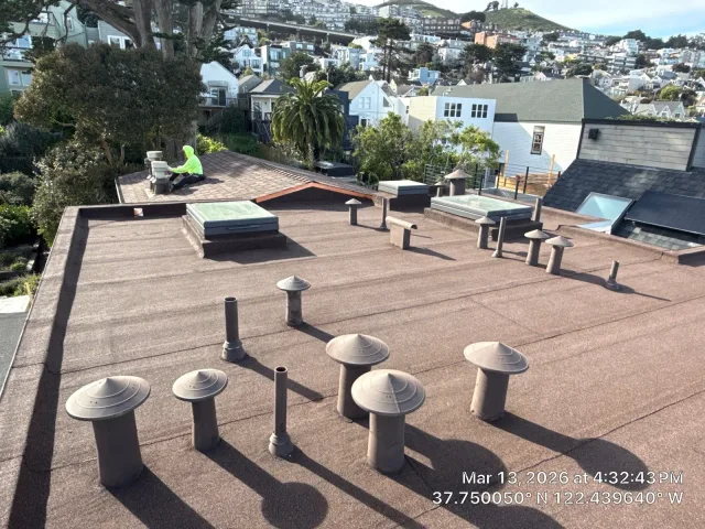 Image accompanying a ROOF EXPRESS Field Note about roofing for San Francisco, California.
