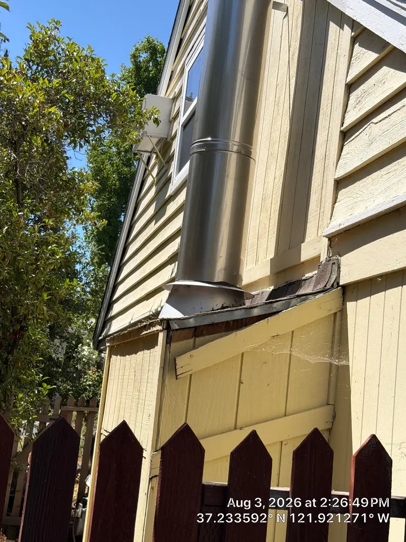 ROOF EXPRESS roofing crew job photo in Los Gatos, CA (Aug 2026)
