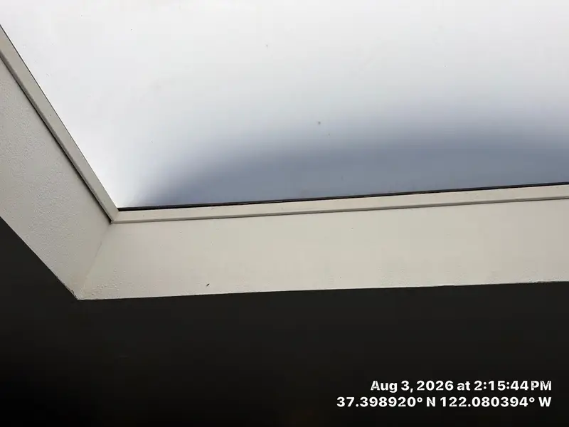 ROOF EXPRESS roofing crew job photo in Mountain View, CA (Aug 2026)