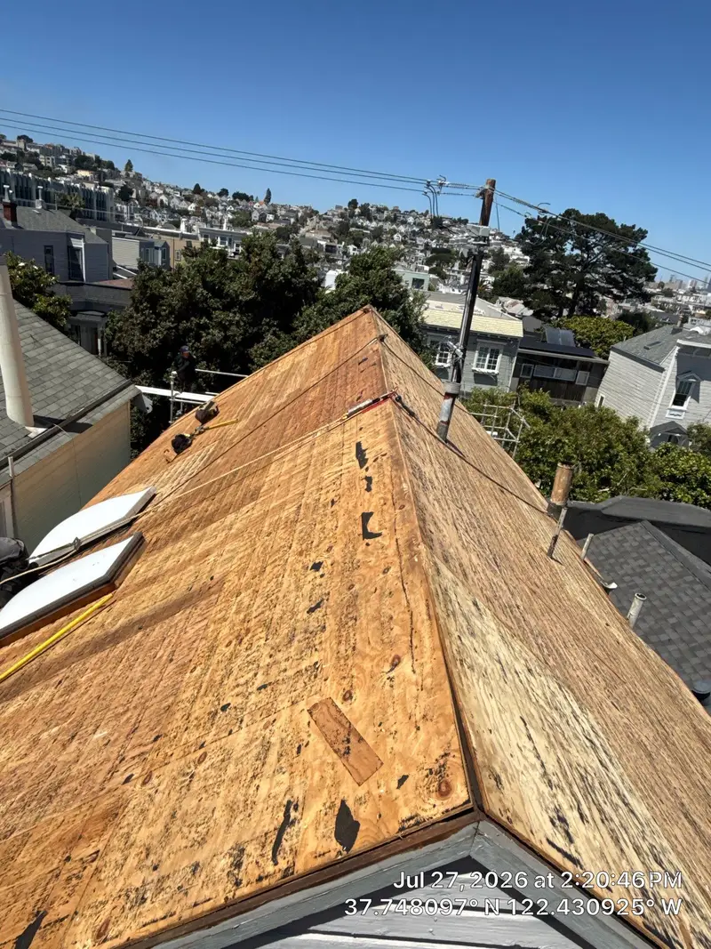ROOF EXPRESS roofing crew job photo in San Francisco, CA (Jul 2026)